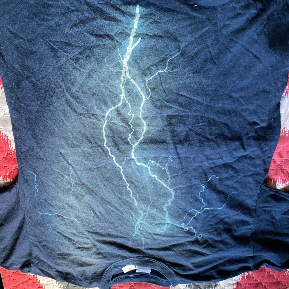 Vintage Navy Blue T-Shirt with Thunder Print